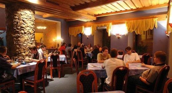 Hotel U Zlatého býka Písek Extérieur photo