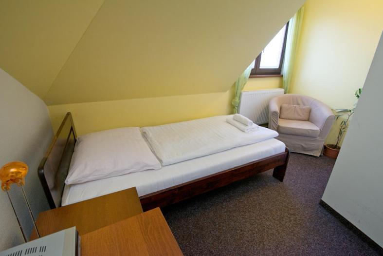 Hotel U Zlatého býka Písek Chambre photo